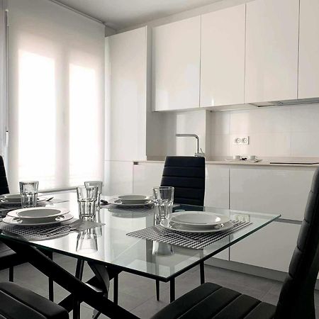 Ramon Y Cajal Suites De Luxe Леон Екстериор снимка