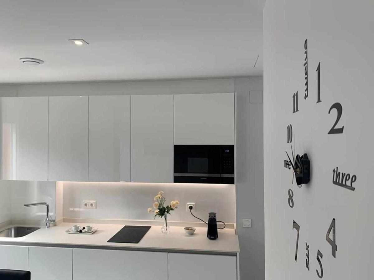 Ramon Y Cajal Suites De Luxe Леон Екстериор снимка