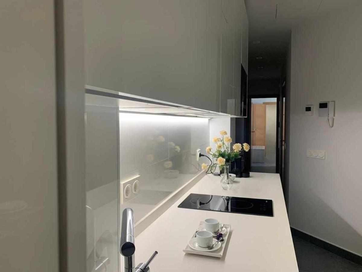 Ramon Y Cajal Suites De Luxe Леон Екстериор снимка