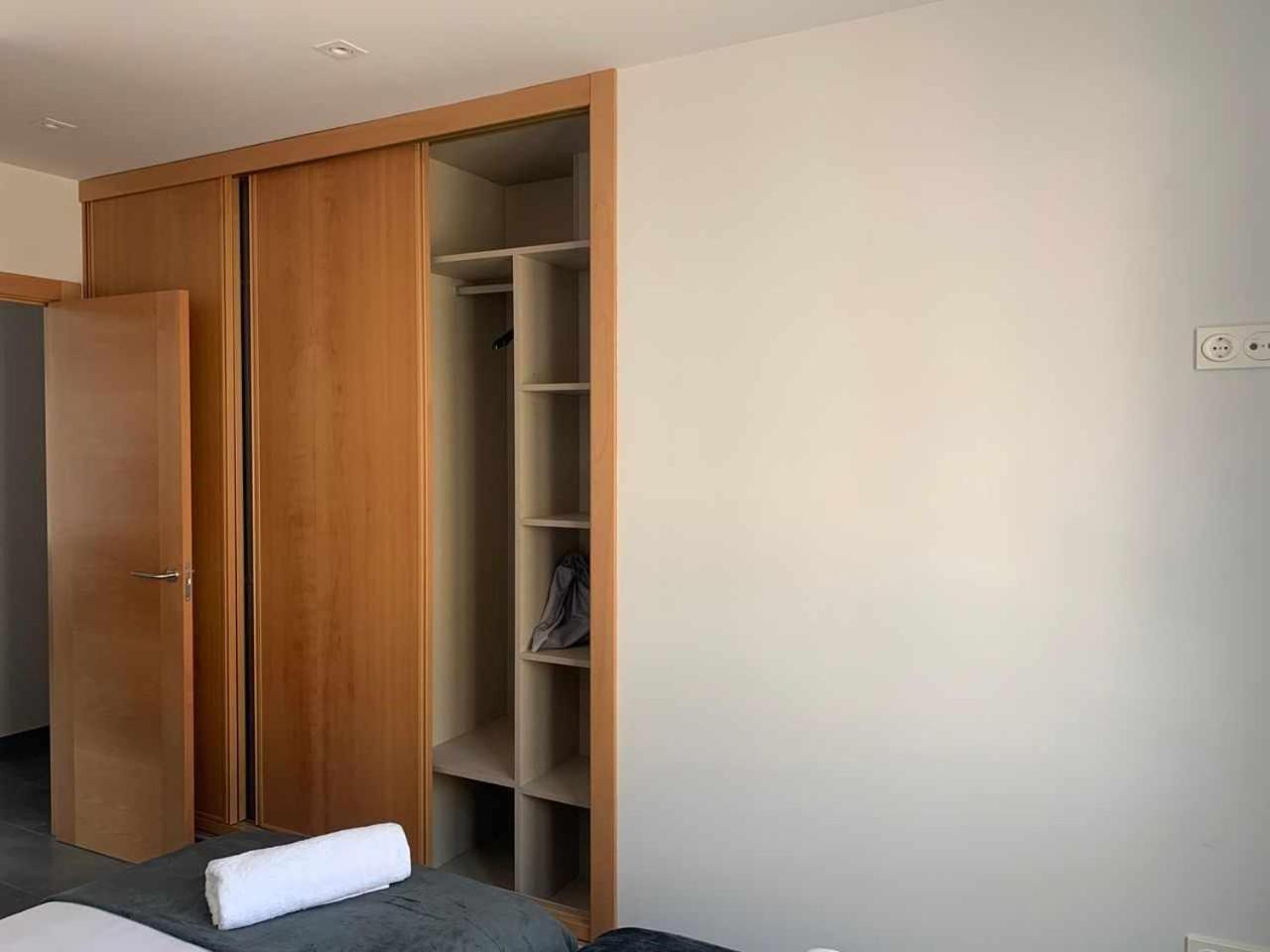 Ramon Y Cajal Suites De Luxe Леон Екстериор снимка