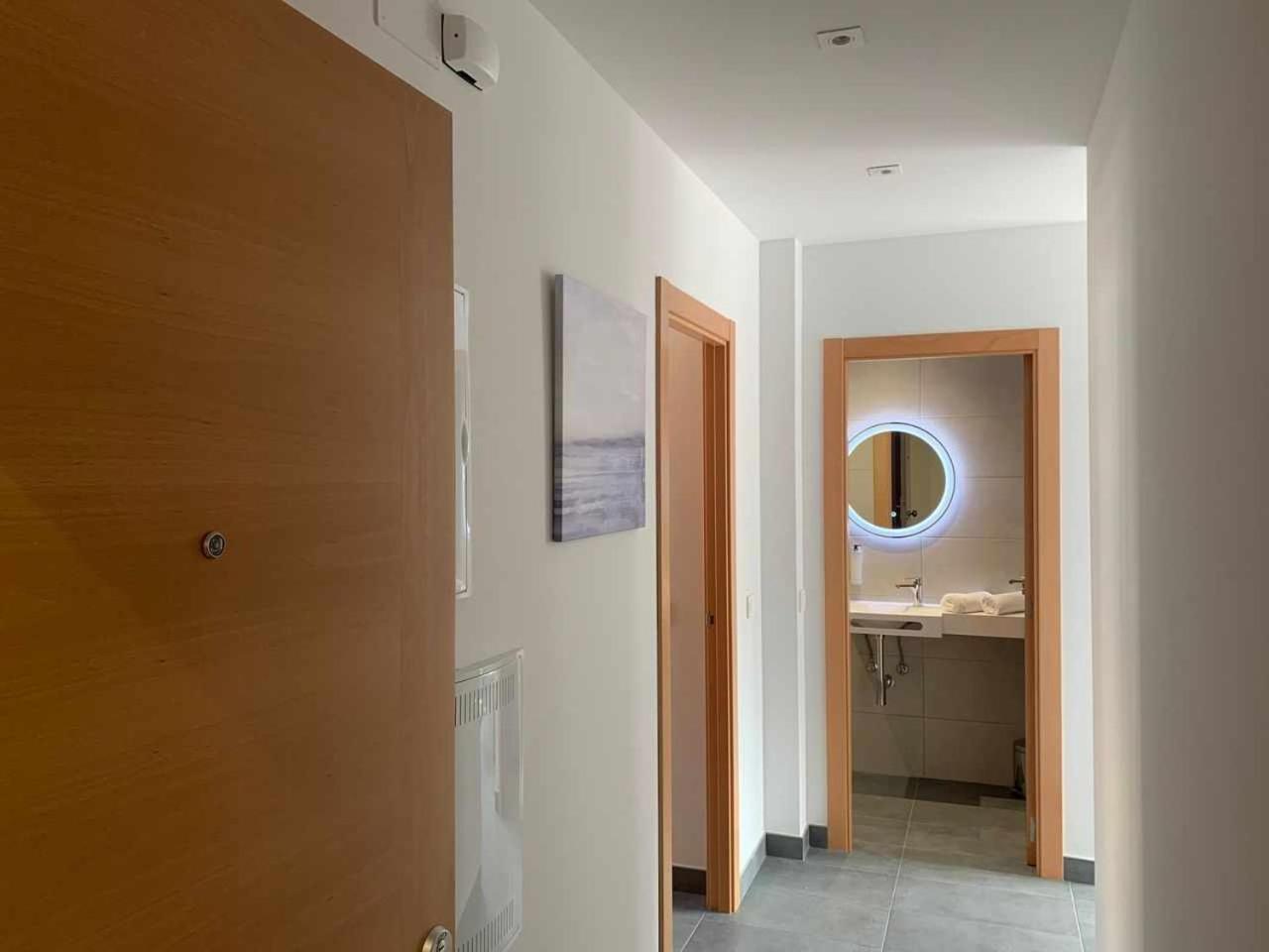 Ramon Y Cajal Suites De Luxe Леон Екстериор снимка