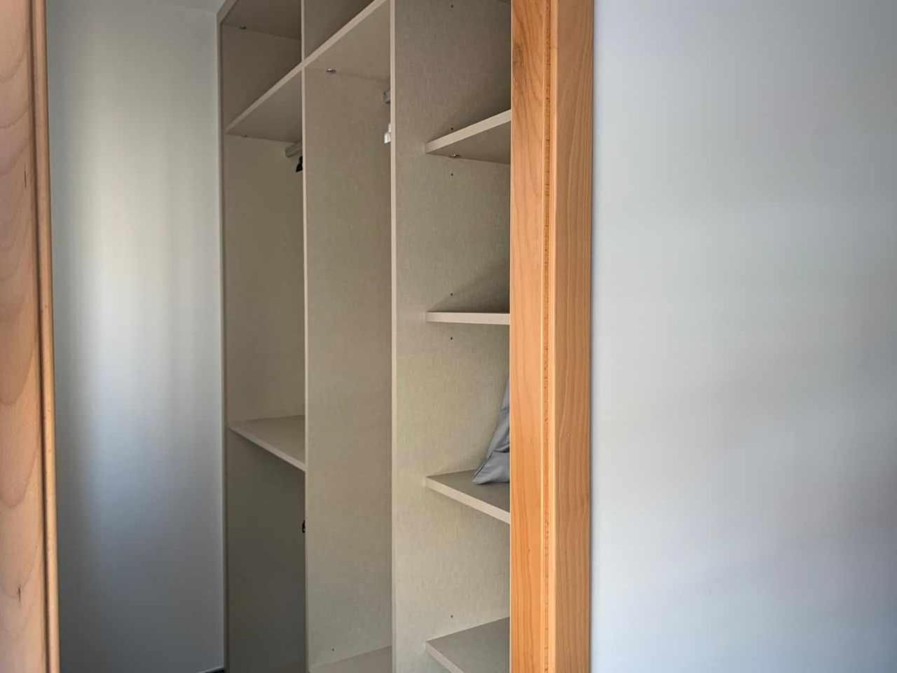 Ramon Y Cajal Suites De Luxe Леон Екстериор снимка