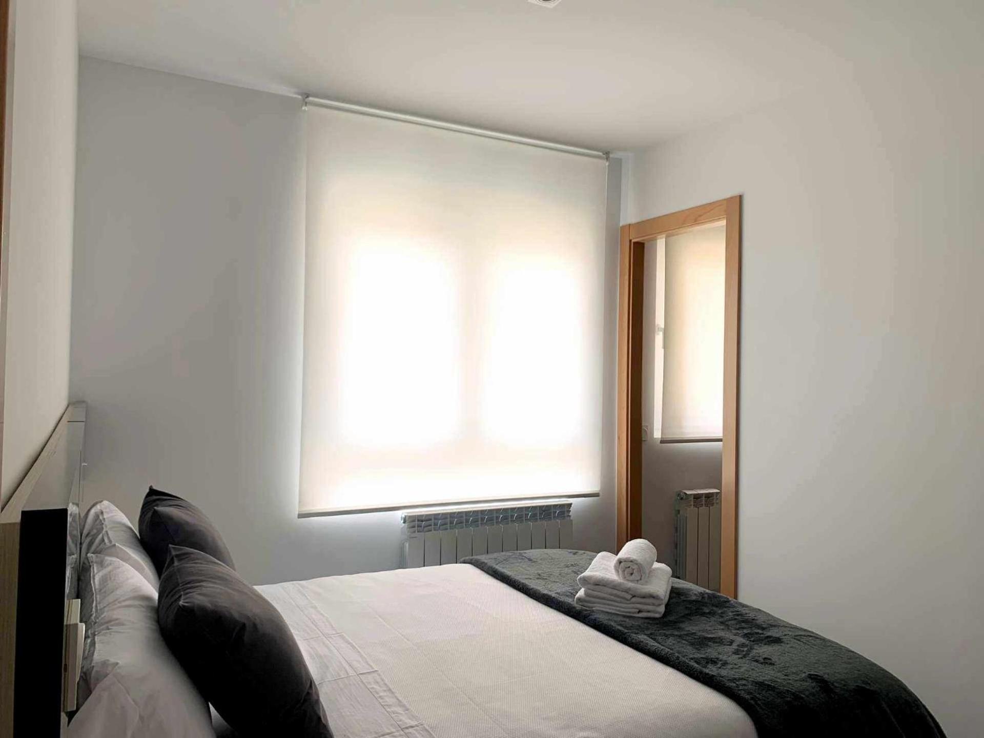 Ramon Y Cajal Suites De Luxe Леон Екстериор снимка